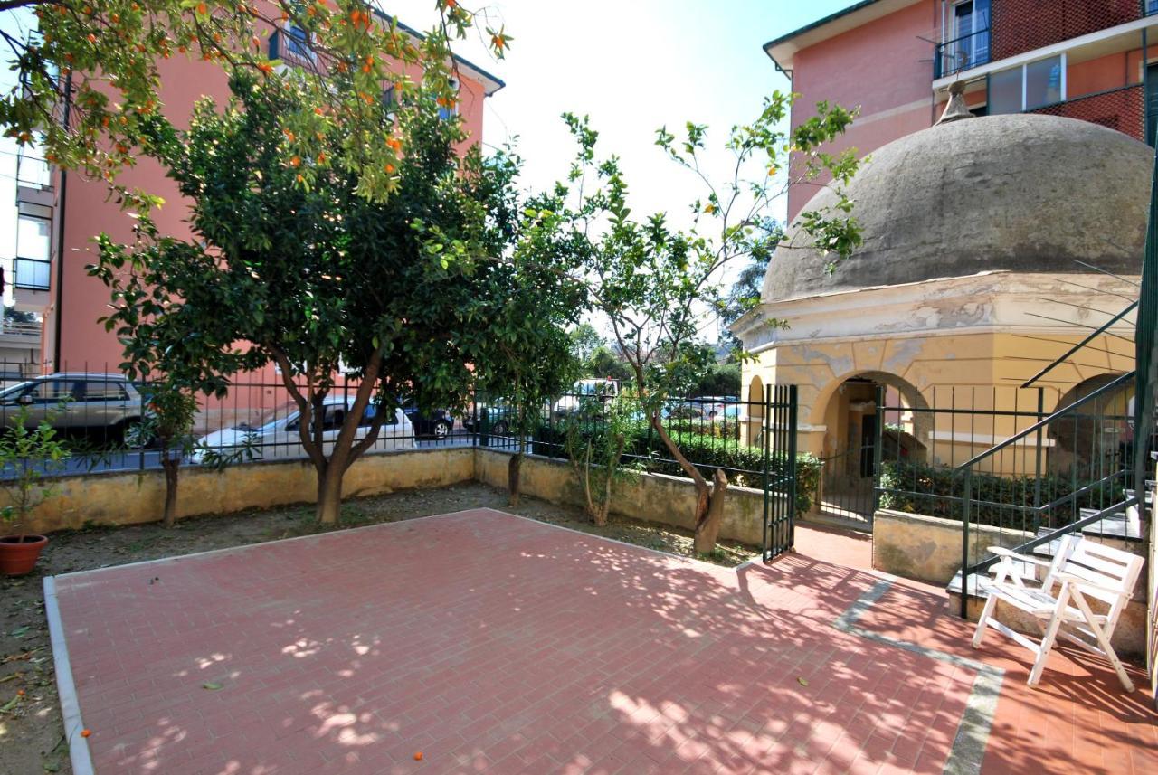 Appartamenti Con Giardino E Posto Auto Per Famiglie 피날레리구레 외부 사진